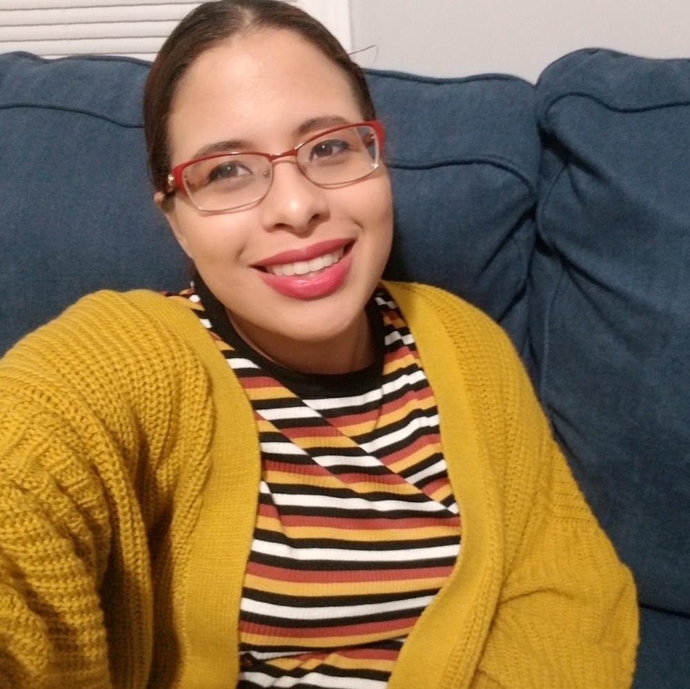 Meet your Posher, Fany